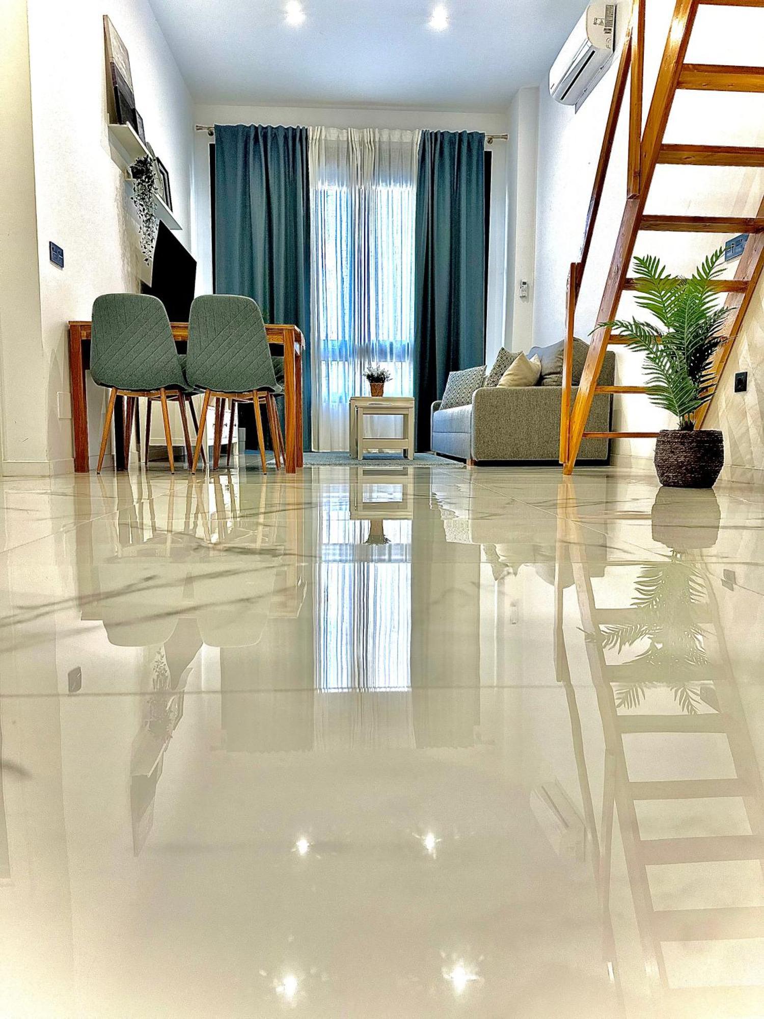פואנגירולה Mark Suite B8 מראה חיצוני תמונה