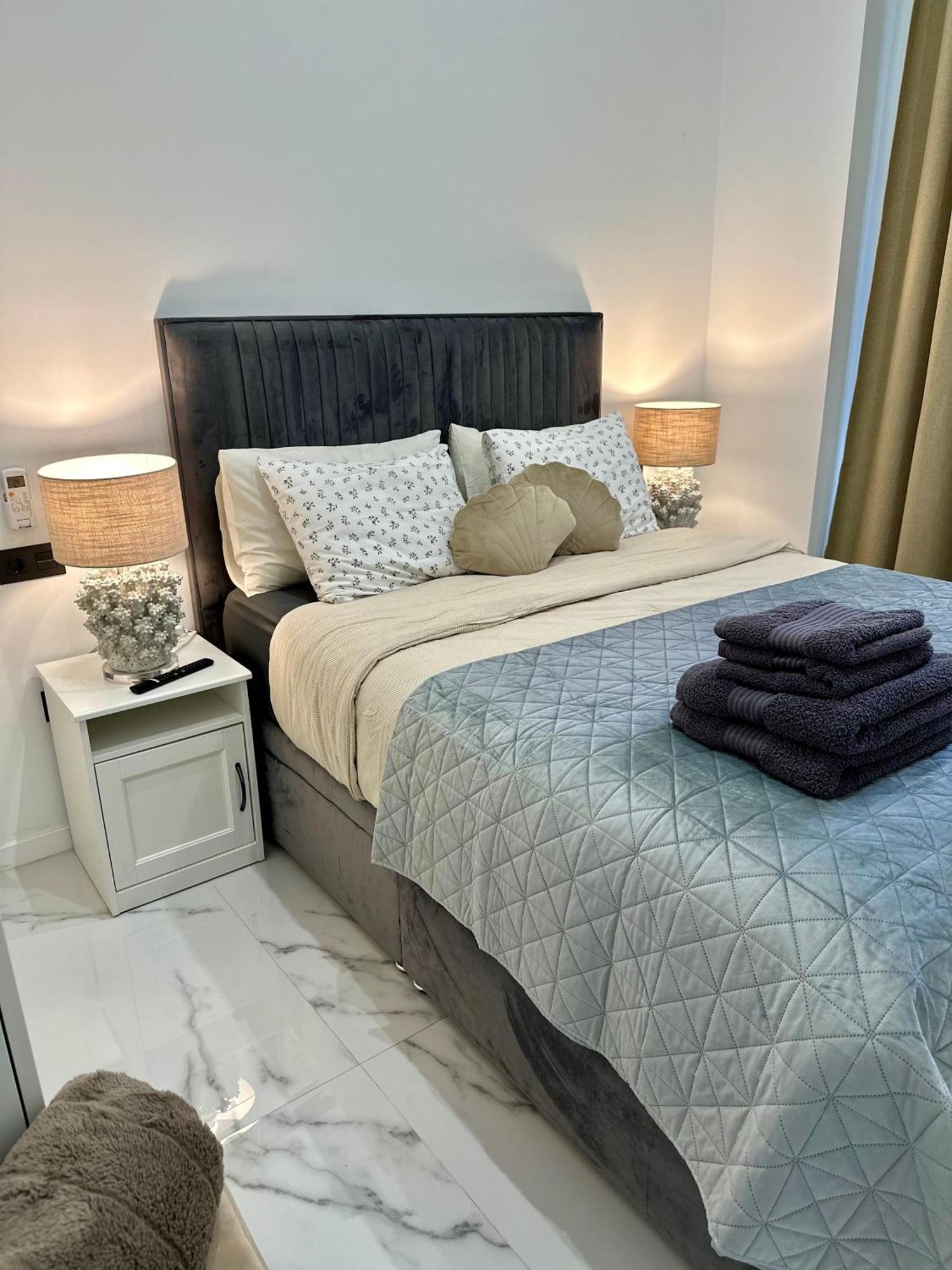 פואנגירולה Mark Suite B8 מראה חיצוני תמונה